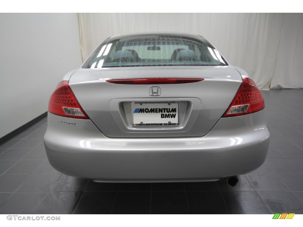 2007 Accord LX Coupe - Alabaster Silver Metallic / Gray photo #4