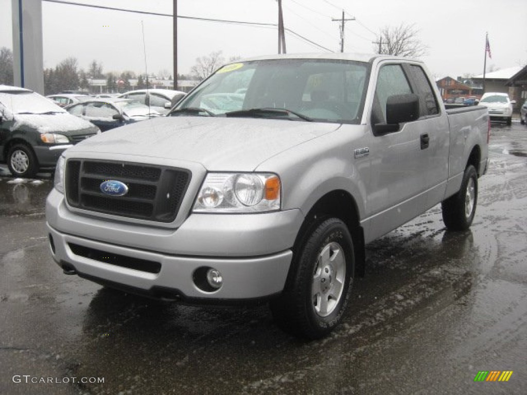 2006 F150 STX SuperCab 4x4 - Silver Metallic / Medium/Dark Flint photo #9