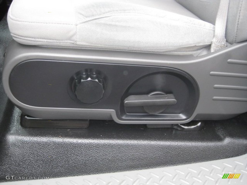 2006 F150 STX SuperCab 4x4 - Silver Metallic / Medium/Dark Flint photo #21