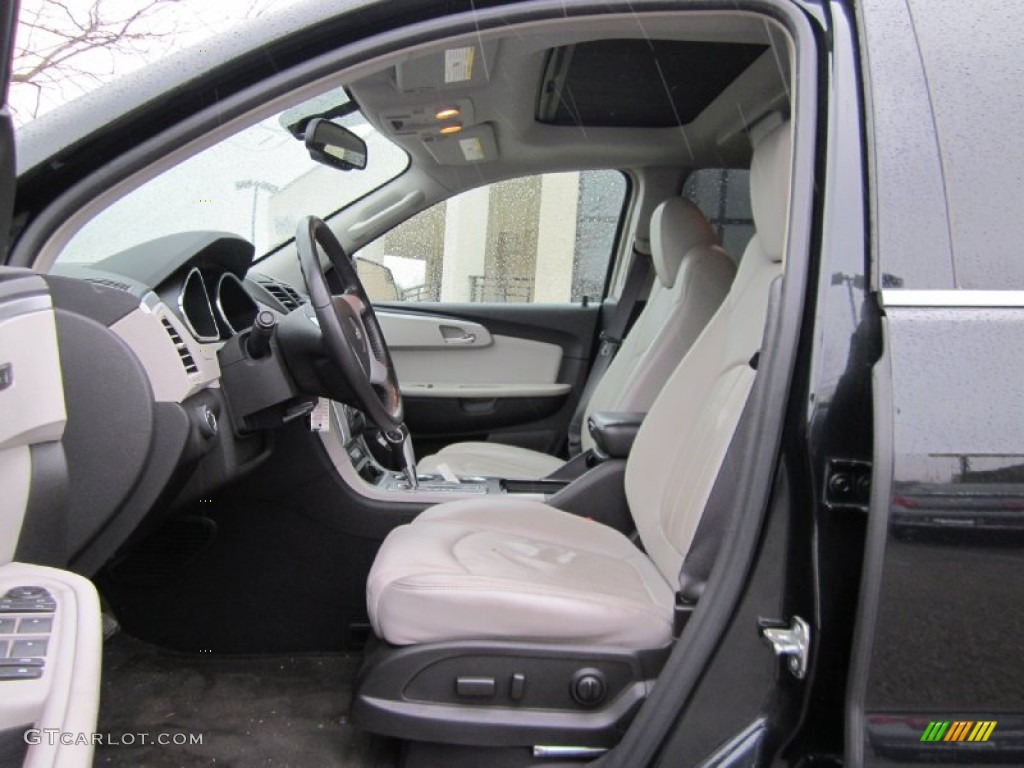 Light Gray/Ebony Interior 2009 Chevrolet Traverse LTZ AWD Photo #58848414