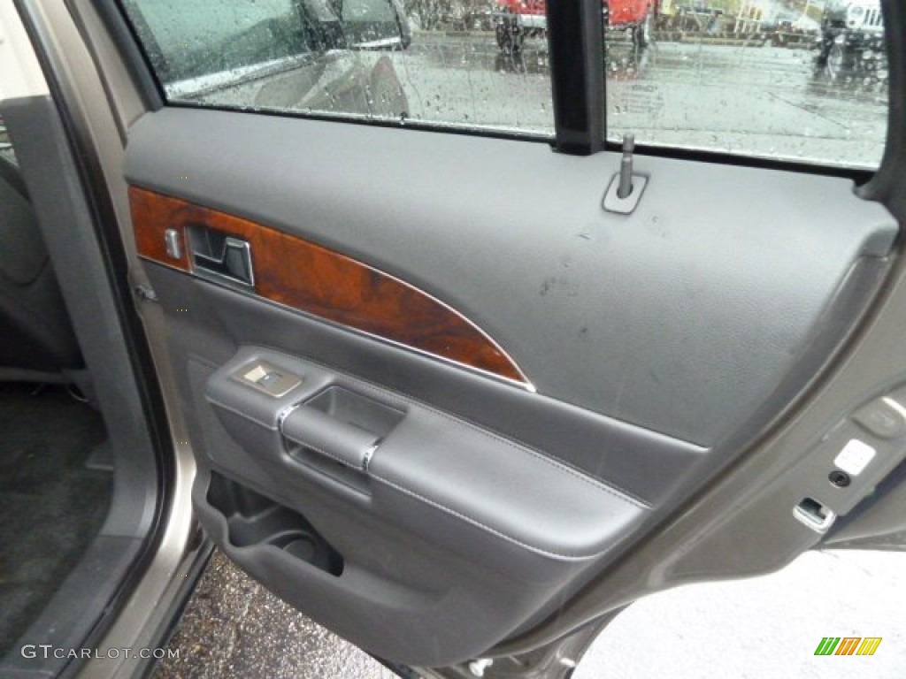 2012 MKX AWD - Mineral Gray Metallic / Charcoal Black photo #17