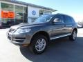 Alaska Grey Metallic - Touareg 2 VR6 Photo No. 1