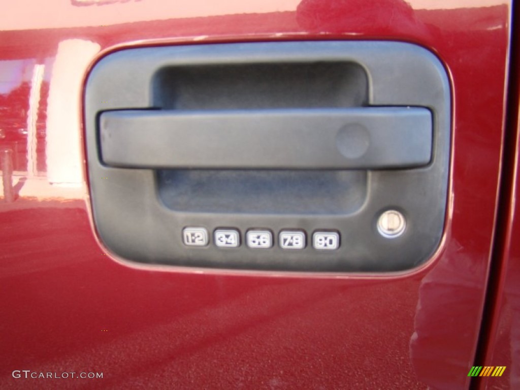 2006 F150 XLT SuperCrew - Dark Toreador Red Metallic / Medium/Dark Flint photo #30