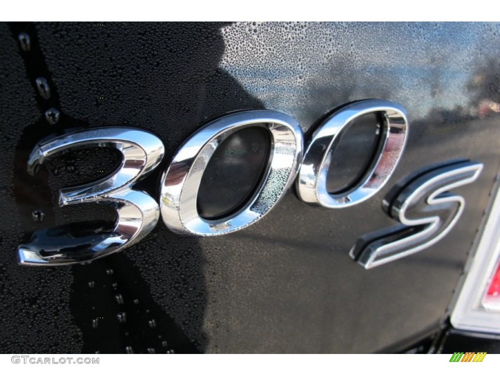 2012 Chrysler 300 S V6 Marks and Logos Photo #58853377