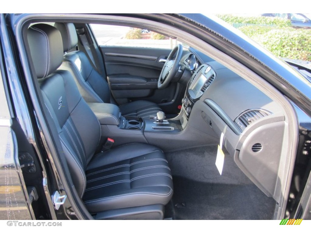 Black Interior 2012 Chrysler 300 S V6 Photo 58853387