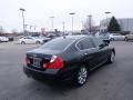Black Obsidian - M 35x Sedan Photo No. 2