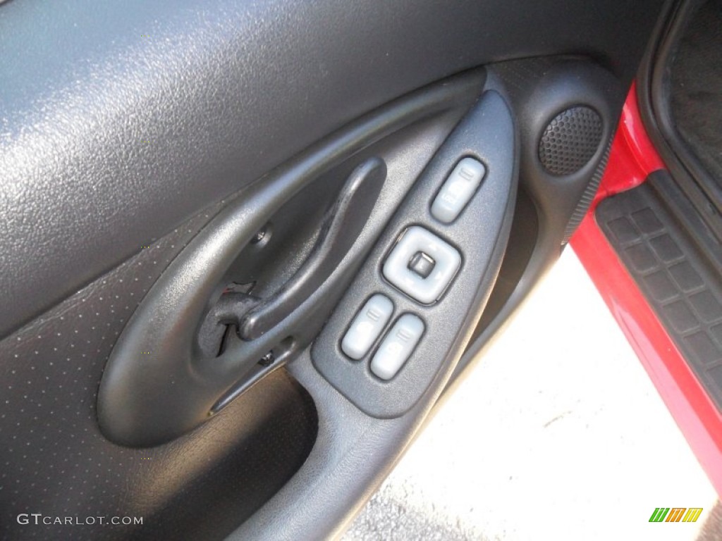 2000 Pontiac Firebird Formula Coupe Controls Photo #58855951