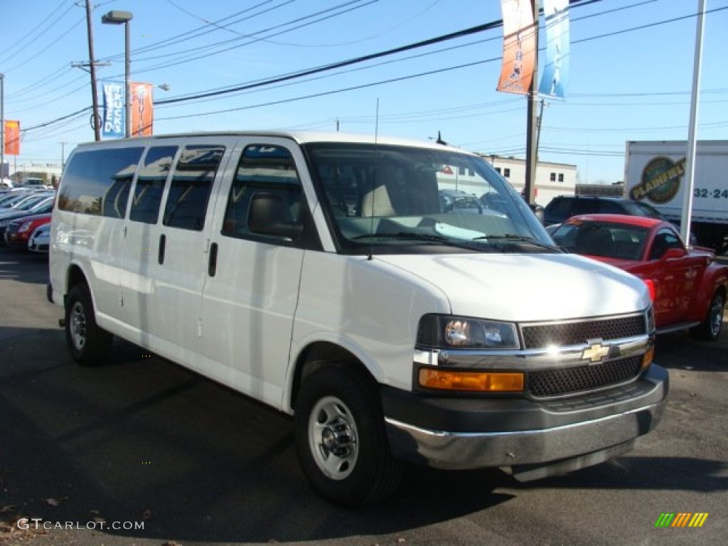 2011 Express LT 3500 Extended Passenger Van - Summit White / Neutral photo #3