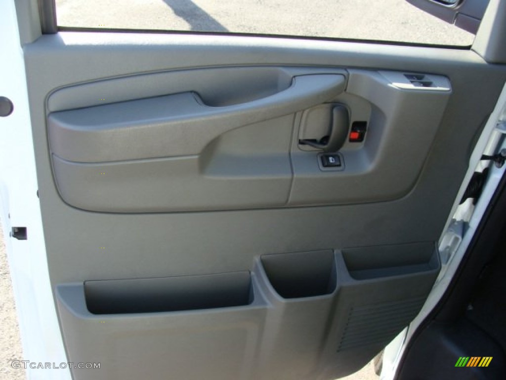 2011 Express LT 3500 Extended Passenger Van - Summit White / Neutral photo #6