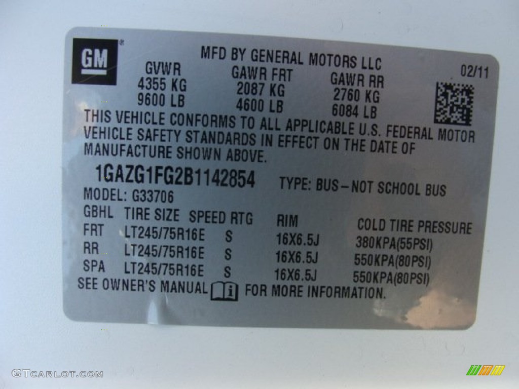 2011 Express LT 3500 Extended Passenger Van - Summit White / Neutral photo #15