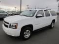 Summit White - Suburban LT 4x4 Photo No. 3