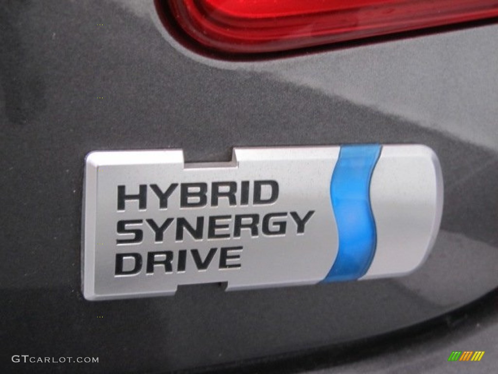 2007 Toyota Camry Hybrid Marks and Logos Photos