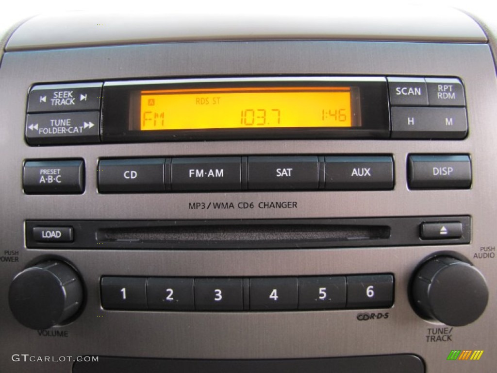 2008 Nissan Titan XE Crew Cab 4x4 Controls Photo #58860262