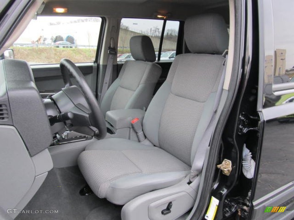 Medium Slate Gray Interior 2006 Jeep Commander 4x4 Photo #58860475