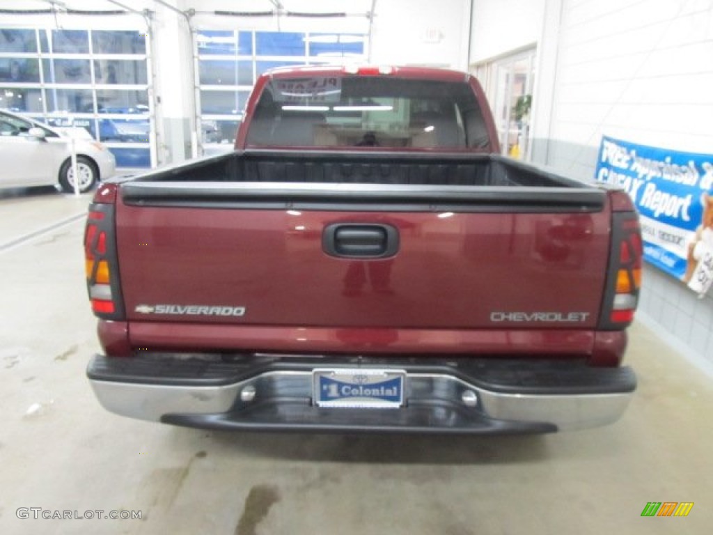 2002 Silverado 1500 LS Extended Cab 4x4 - Dark Carmine Red Metallic / Graphite Gray photo #7