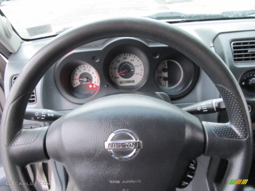 2004 Nissan Frontier XE V6 King Cab 4x4 Gray Steering Wheel Photo #58860854