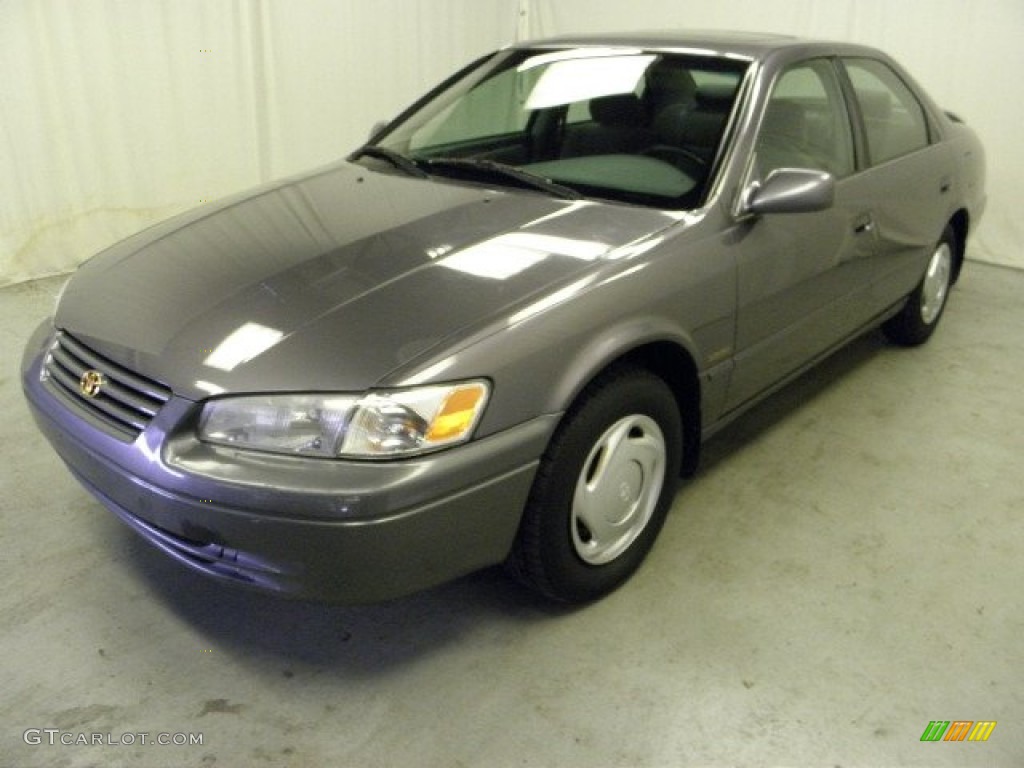 1998 Camry LE - Antique Sage Pearl / Gray photo #3