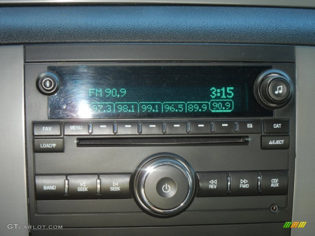2008 GMC Sierra 1500 SLT Crew Cab 4x4 Audio System Photo #58863415