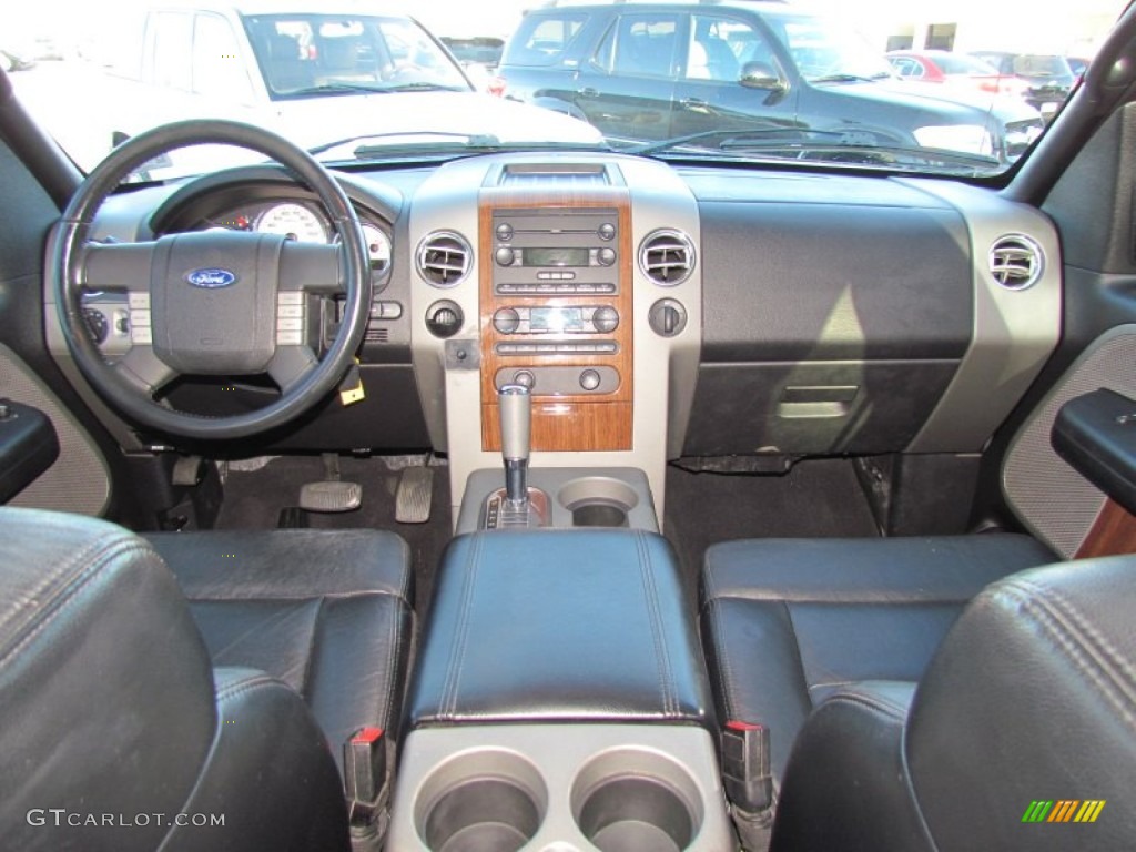 2004 F150 Lariat SuperCrew - Black / Black photo #13