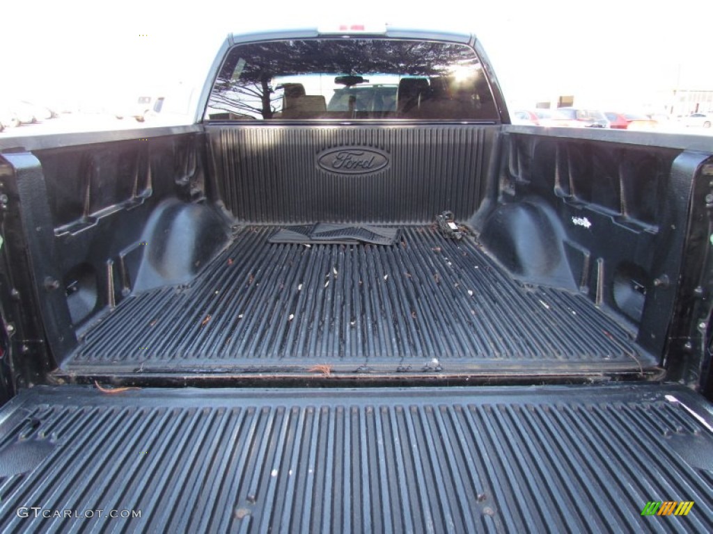 2004 F150 Lariat SuperCrew - Black / Black photo #19