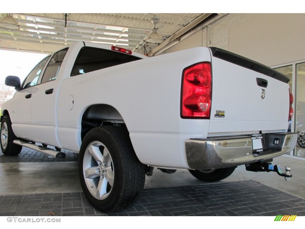 2008 Ram 1500 ST Quad Cab - Bright White / Khaki photo #3