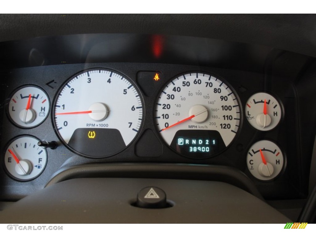 2008 Ram 1500 ST Quad Cab - Bright White / Khaki photo #25