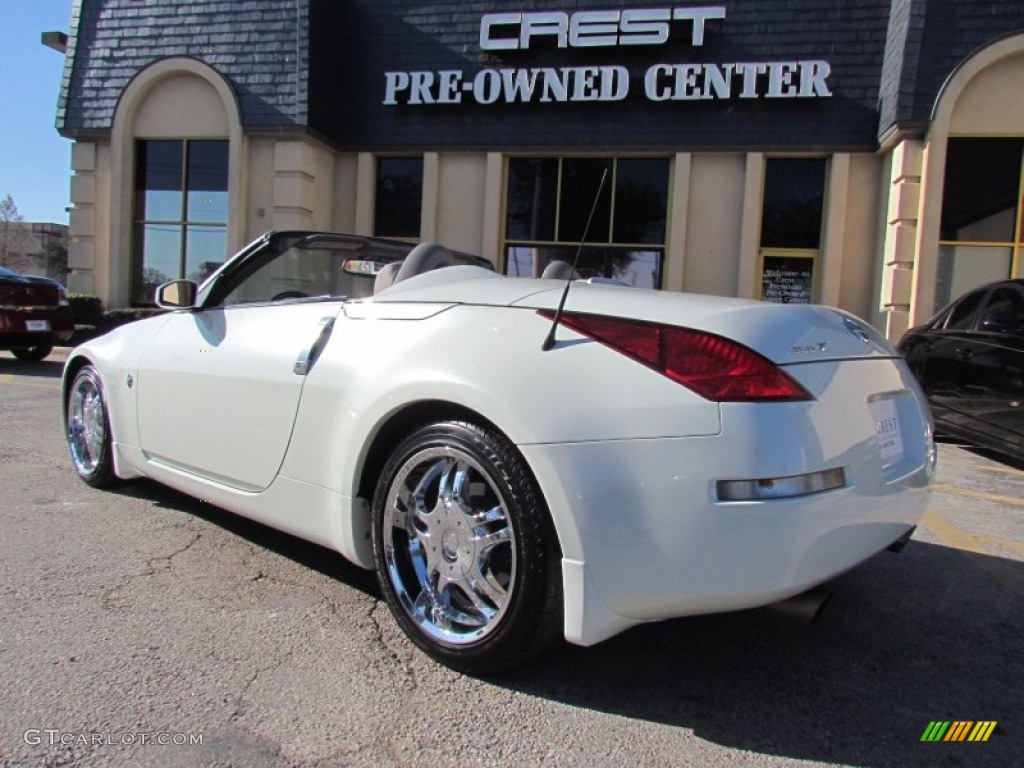 2004 350Z Touring Roadster - Pikes Peak White Pearl / Frost photo #2