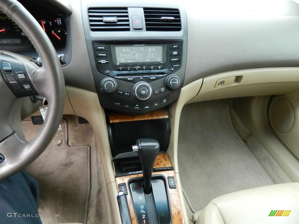 2003 Accord EX V6 Sedan - Taffeta White / Ivory photo #24
