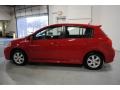 Red Alert - Versa 1.8 SL Hatchback Photo No. 4