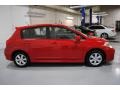 Red Alert - Versa 1.8 SL Hatchback Photo No. 10