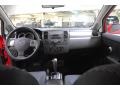 Red Alert - Versa 1.8 SL Hatchback Photo No. 15