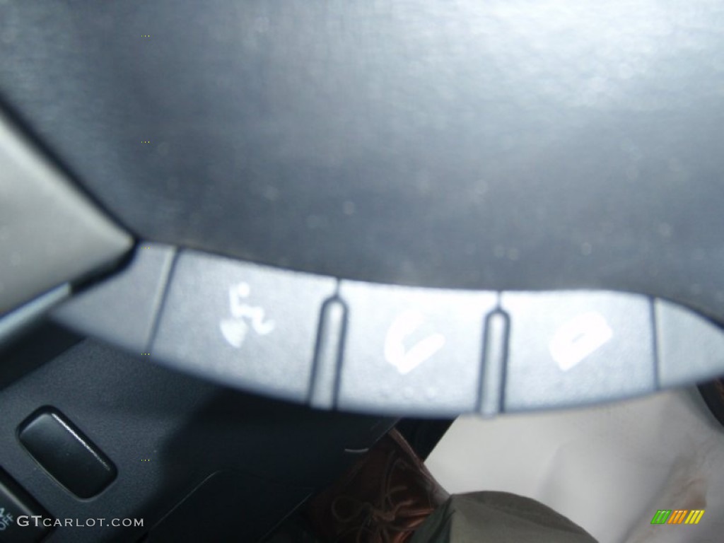 2011 Lancer Sportback ES - Tarmac Black Pearl / Black photo #18
