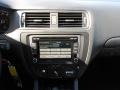 Black - Jetta SE Sedan Photo No. 17