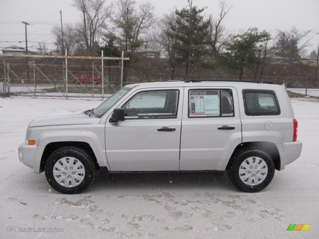 Bright Silver Metallic 2010 Jeep Patriot Sport Exterior Photo #58876125