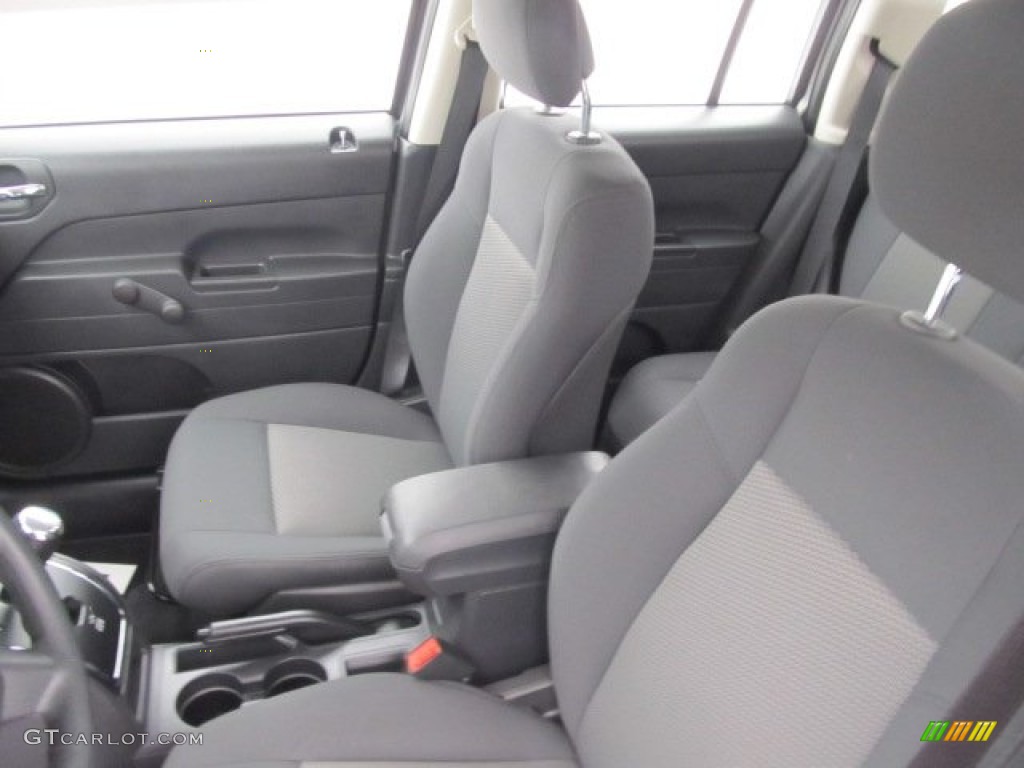 Dark Slate Gray Interior 2010 Jeep Patriot Sport Photo #58876167