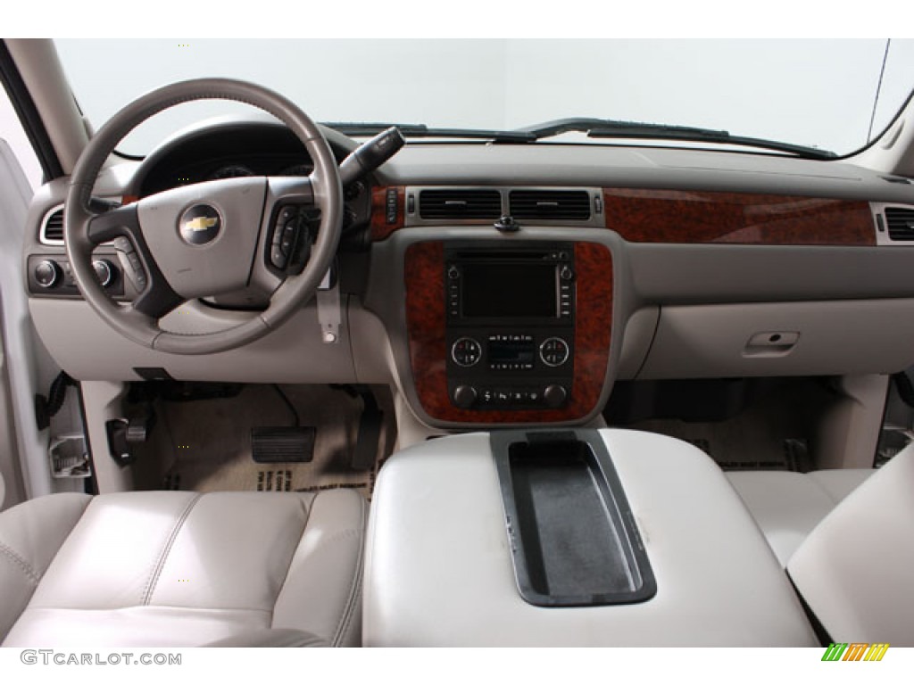 2007 Avalanche LTZ 4WD - Summit White / Dark Titanium/Light Titanium photo #6