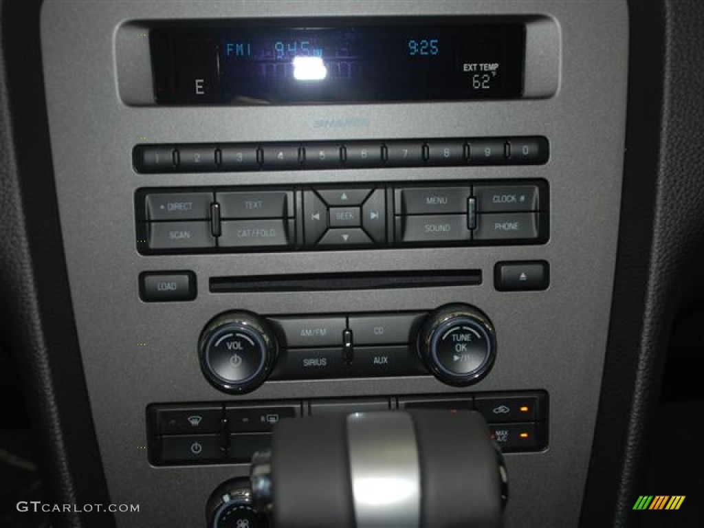 2012 Mustang V6 Premium Coupe - Performance White / Charcoal Black photo #13