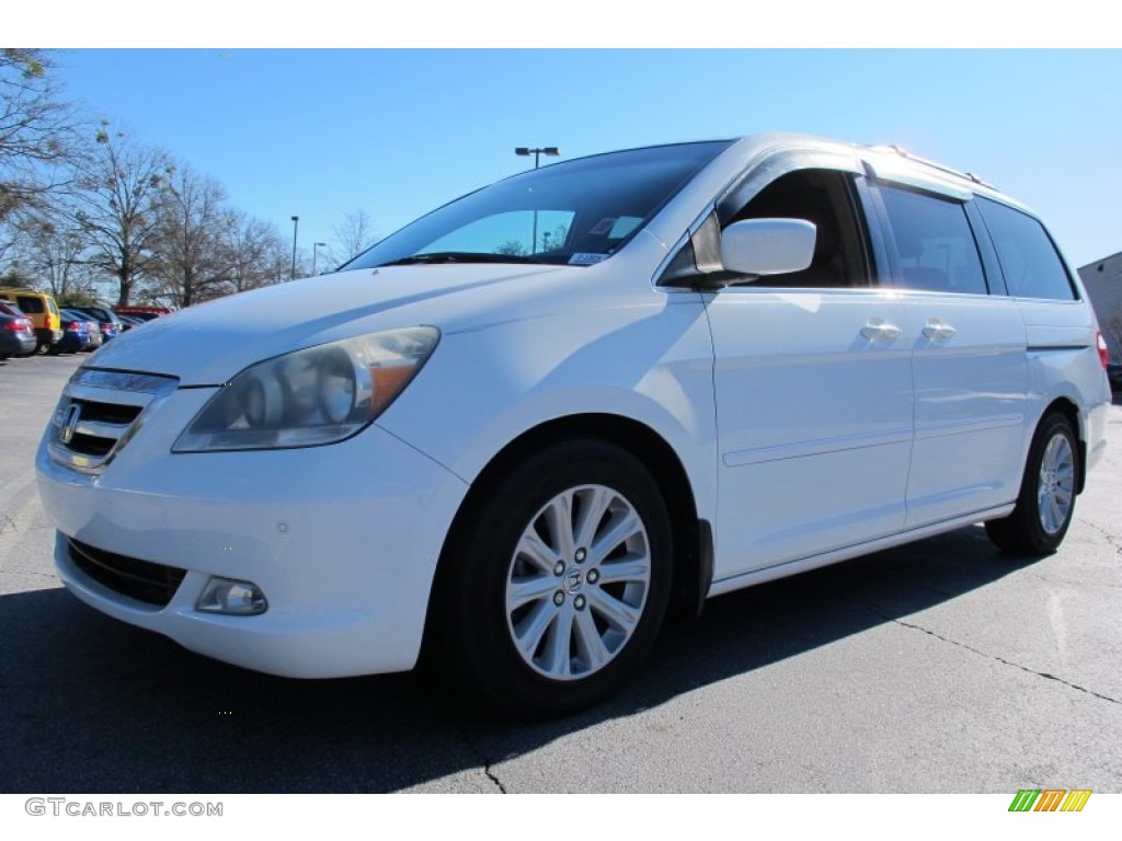 Taffeta White Honda Odyssey