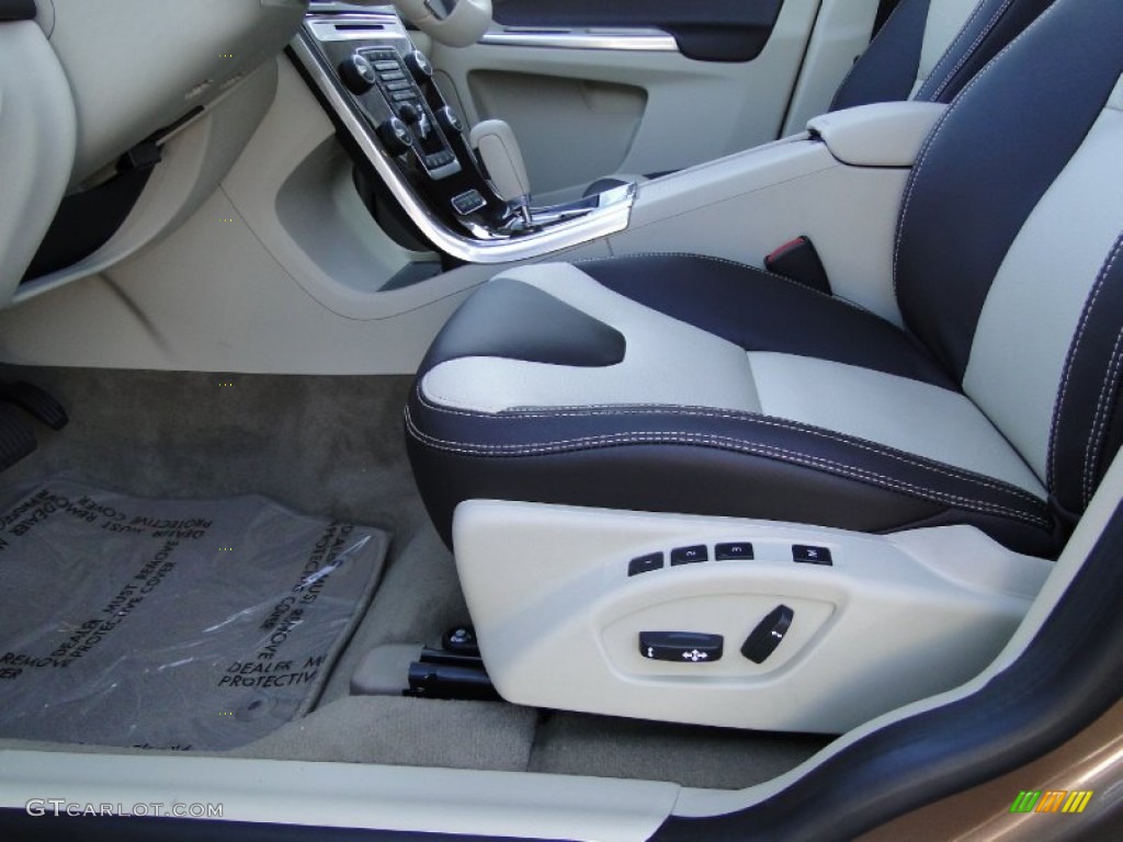 2012 Volvo XC60 T6 AWD Controls Photo #58881114