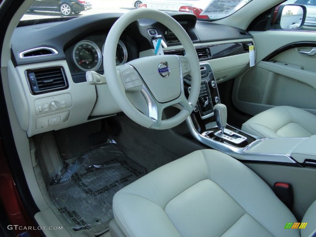 2012 XC70 3.2 - Flamenco Red Metallic / Sandstone Beige photo #11