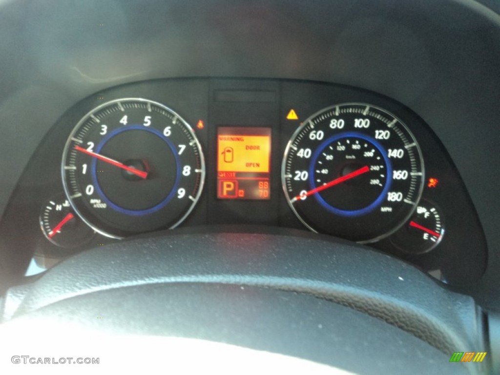 2011 Infiniti FX 35 Gauges Photos