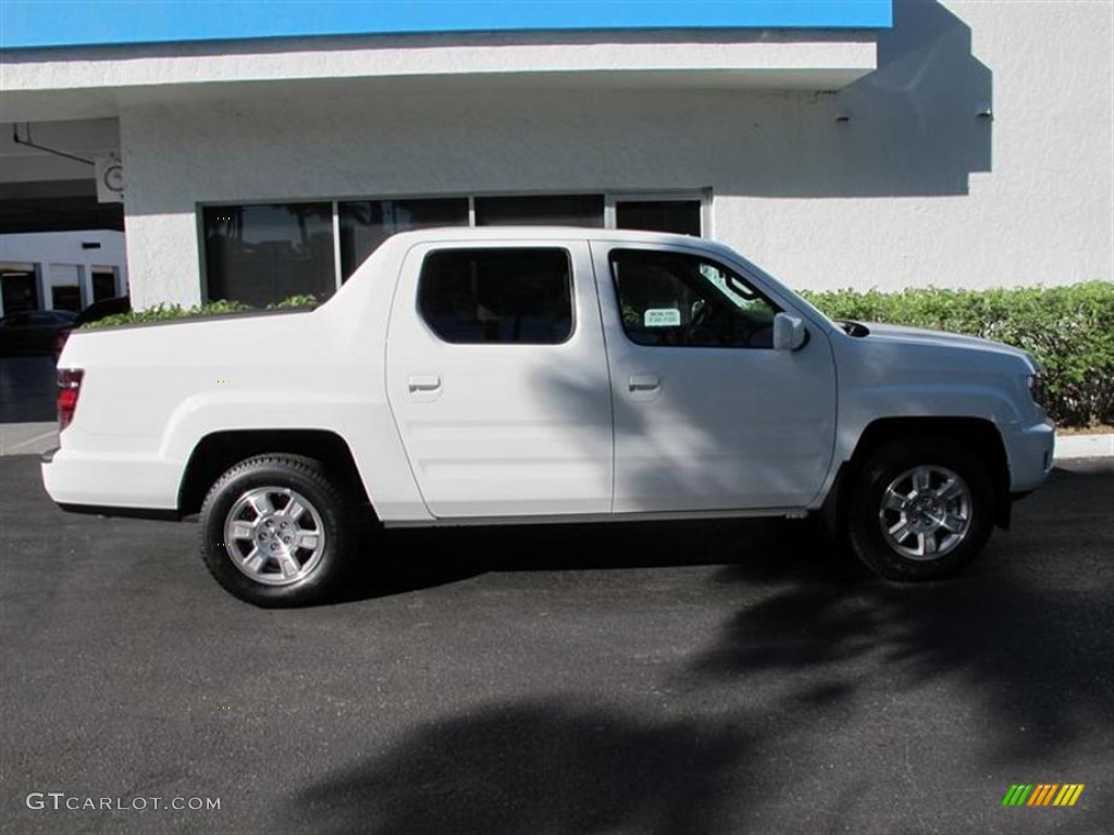 2012 Ridgeline RTS - White / Gray photo #2