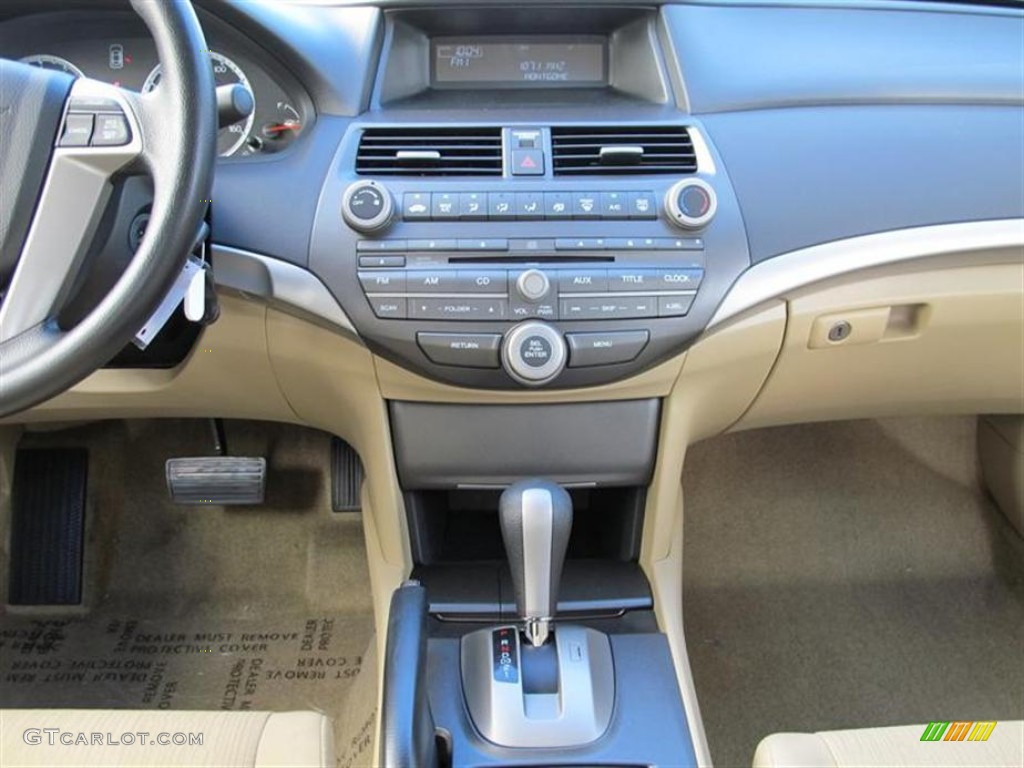 2012 Honda Accord LX Sedan Controls Photo #58884618
