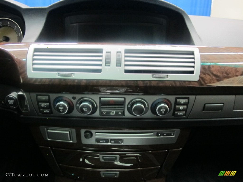 2006 7 Series 750i Sedan - Titanium Silver Metallic / Black/Black photo #30