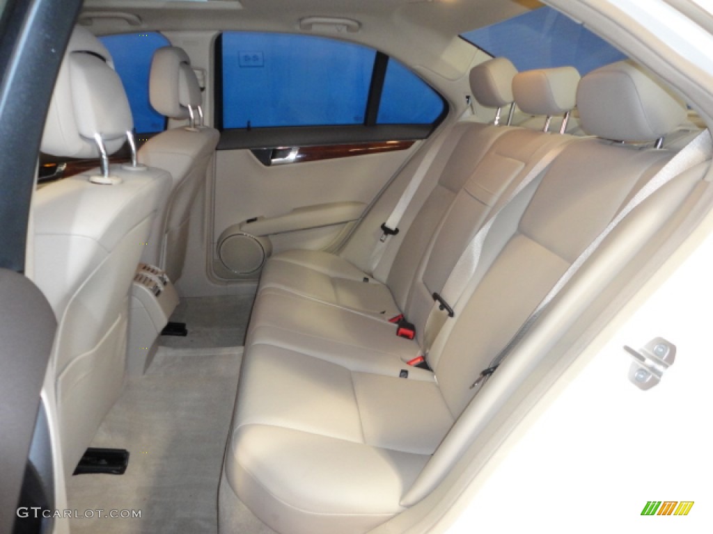 2011 C 300 Sport 4Matic - Arctic White / Almond/Mocha photo #18