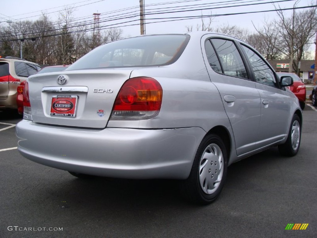 2003 ECHO Sedan - Silver Streak Mica / Shadow Gray photo #5