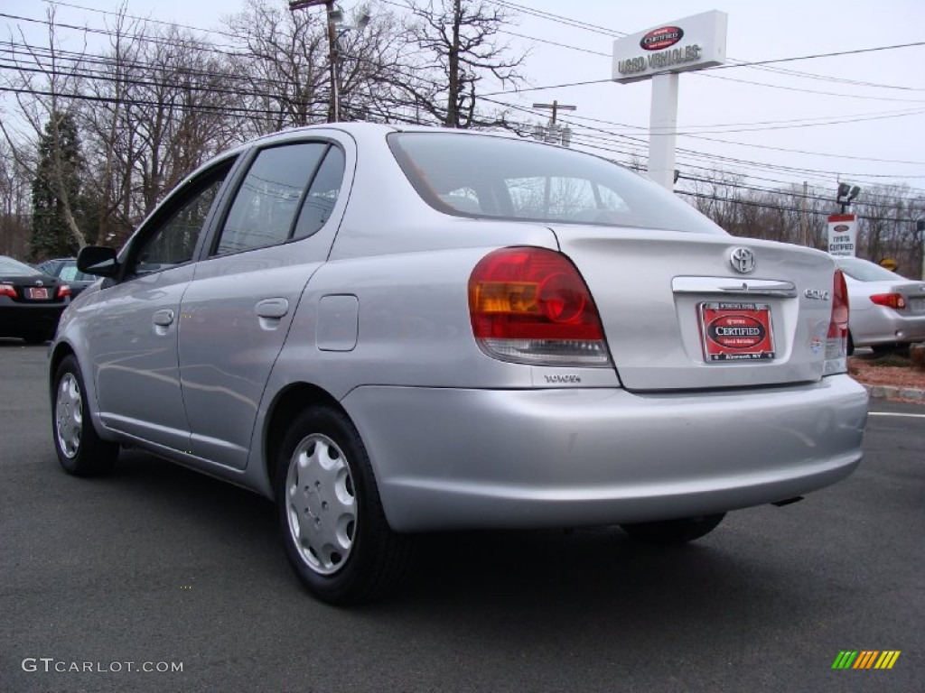 2003 ECHO Sedan - Silver Streak Mica / Shadow Gray photo #7