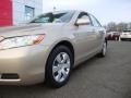Desert Sand Mica - Camry LE Photo No. 2
