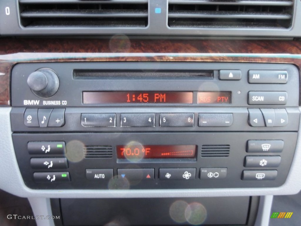 2000 BMW 3 Series 323i Convertible Audio System Photos