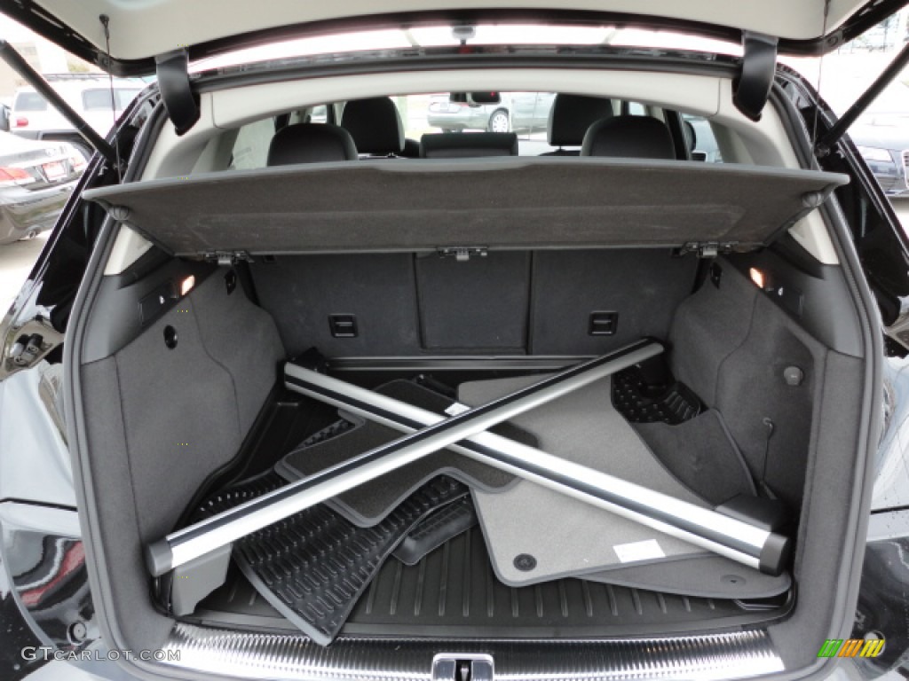2012 Audi Q5 3.2 FSI quattro Trunk Photo #58889661